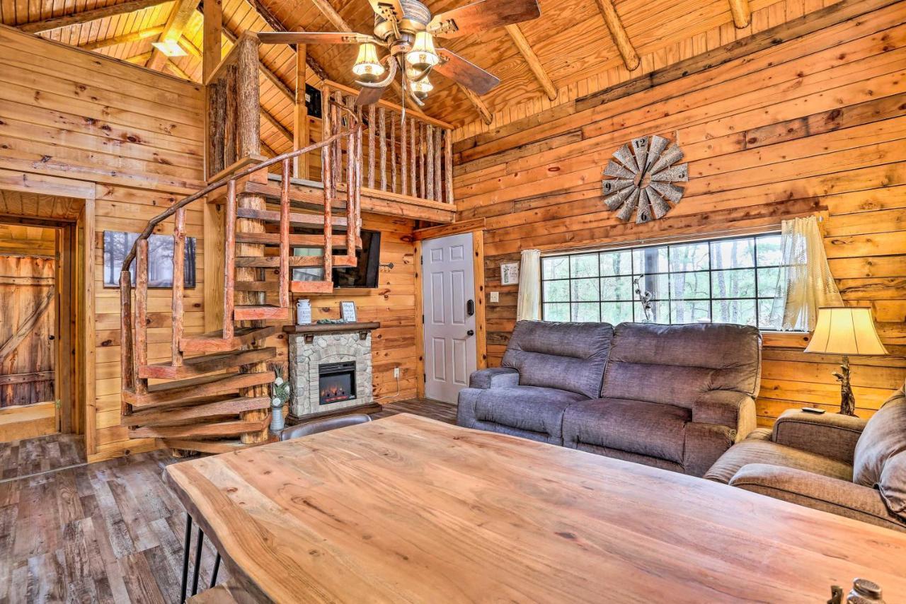 Broken Bow Log Cabin With Fire Pit, Pond, And Deck! Zewnętrze zdjęcie
